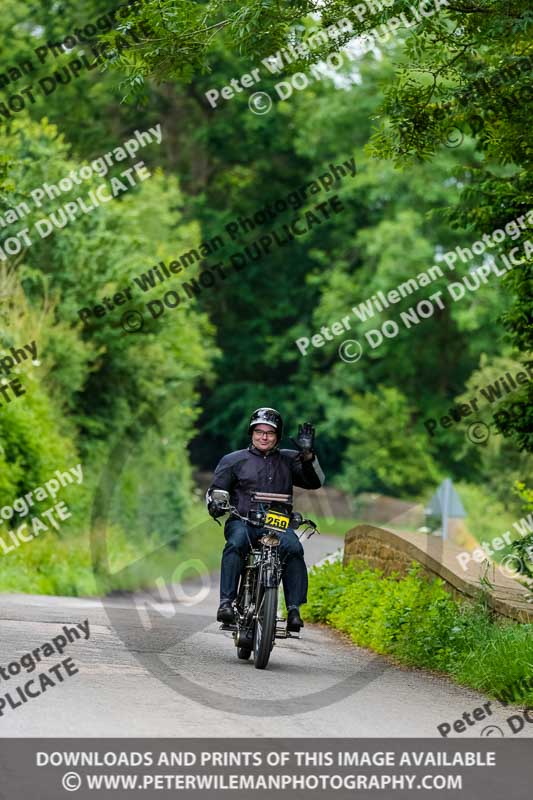 Vintage motorcycle club;eventdigitalimages;no limits trackdays;peter wileman photography;vintage motocycles;vmcc banbury run photographs